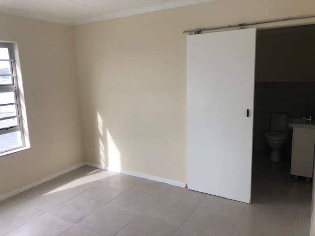To Let 3 Bedroom Property for Rent in Langebaan North Western Cape